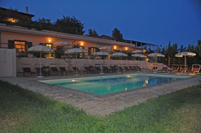 Tenuta Saracone มอนตัลโต ดิ กัสโตร ภายนอก รูปภาพ